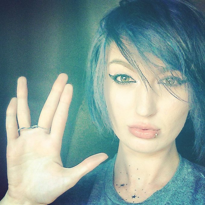 #NewProfilePic https://t.co/rLj3n5Fh21<a href="/tag/newprofilepic"class="tags">#NewProfilePic</a>