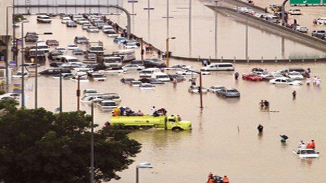 SaudiNews50's tweet photo. ديوان المراقبة :
  78 % من أحياء جدة بلا صرف صحي و90% من المشروعات متعثرة .

#ديوان_المراقبة #السعودية #جدة
. https://t.co/FsFII45hl9