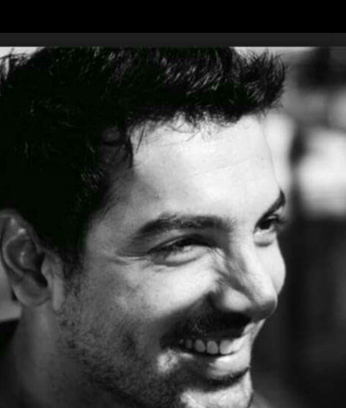 RiddhiRaval10's tweet photo. My love for him will never fade.  He is my first crush. Happiest birthday John Abraham.  JA 😘😘 @john_abraham https://t.co/3gFHqKnjzo