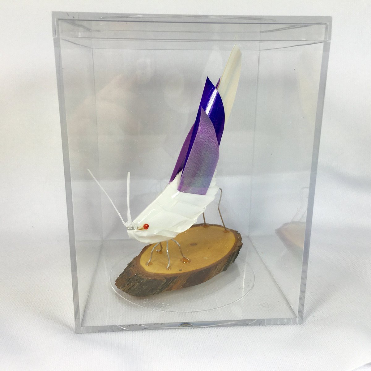 ExplosionLuck's tweet image. Your Honor #handmade #love #luck #grasshopper #gift #fengshuionline #onlinestore #antiques #worklifebalance #ocean
➤ goo.gl/NJbQdK