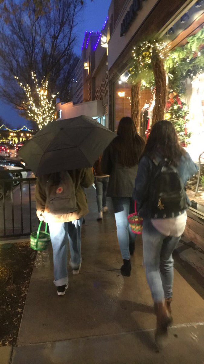 Volunteering in the morning then handing cards, candy, and flowers to strangers in the afternoon <a href="/TheIMPACTktx/">IMPACT</a>