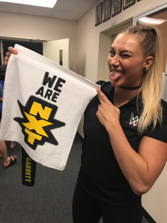 RipTheHeartOut's tweet photo. What a way to end the year! Thanks #NXTLargo for the wonderful time. I’ll see y’all next year. 🤗😜 https://t.co/YItAXtIsTg