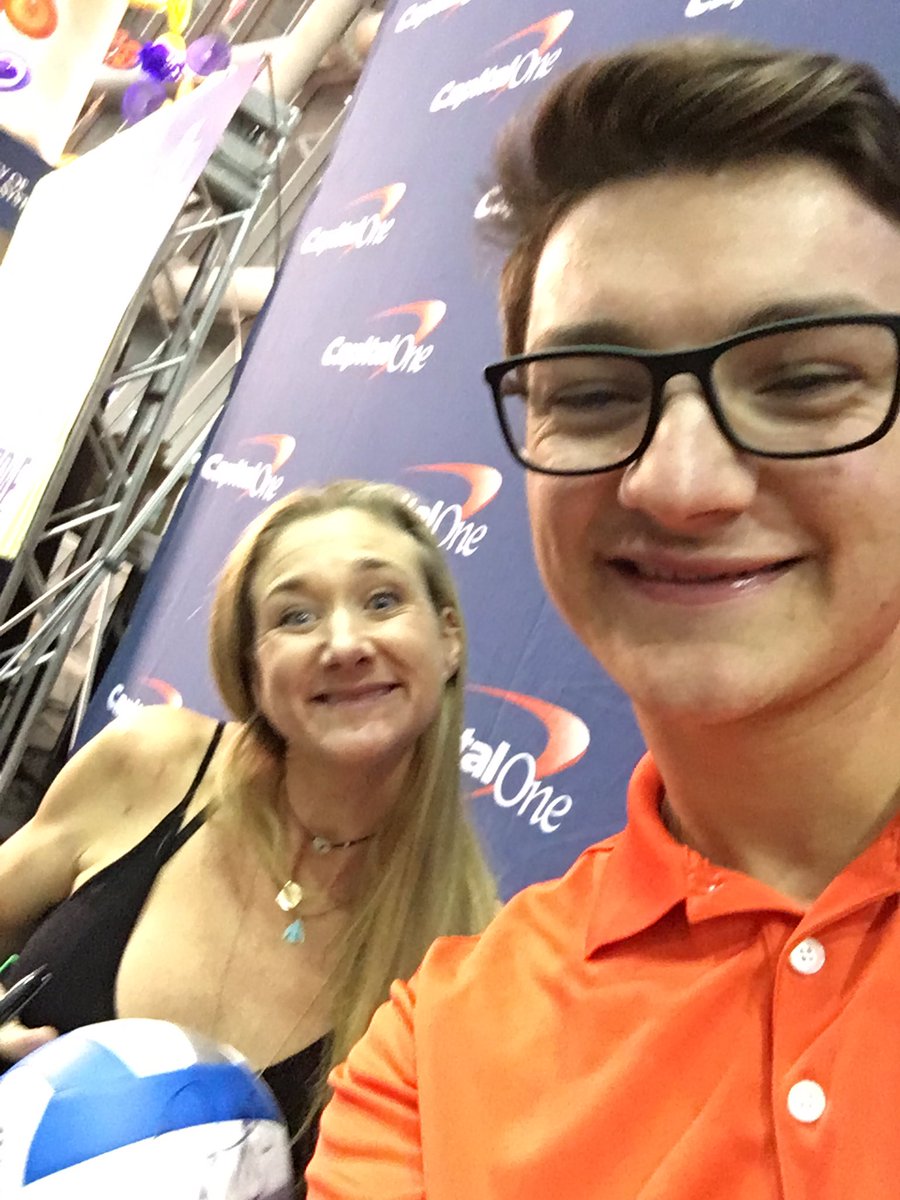 Kmich022's tweet photo. Had a great time at the women's volleyball final four, and I even got to meet Kerri Walsh Jennings! #ChompKC https://t.co/EjJlMVlp87