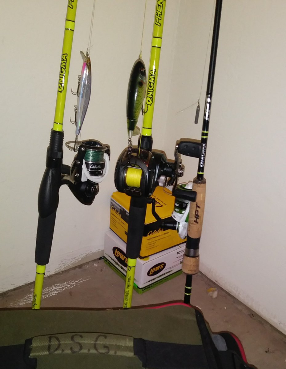 enigmastafferj's tweet photo. Really looking for/trying to figure out the cold water reaction bite, but if all else fails.....#dropshotgang #enigmafishing #phenom #hpt #lews #cabelas #pline #river2sea #rapala #bassfishing https://t.co/UfSk5T1Kjc