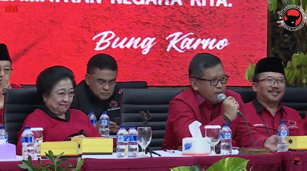 donaisti's tweet photo. #PolitikHijau ala-ala Megawati https://t.co/24pETptXIV