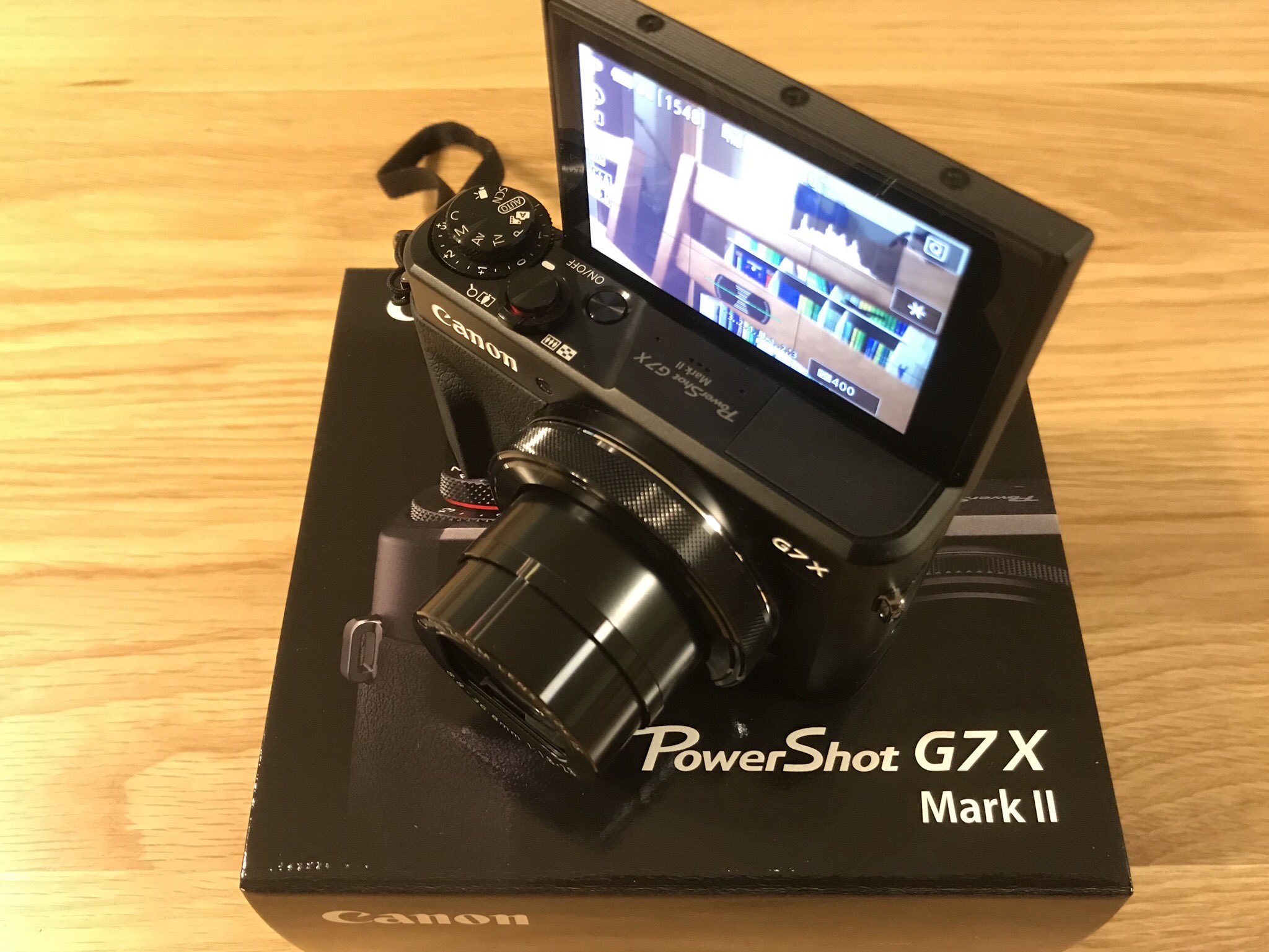 Suka Rockfield Di Twitter 悩んでいたコンデジ選び ようやくキャノンのg7xmark2 に決めた 自撮りできて センサーが1型でそこそこ大きく レンズも24 100mmでf1 8 F2 8となかなか明るい エンジンもdigic7搭載 ヨドバシのタイムセールで価格 Suka Rockfield Di Twitter 悩んでいたコンデジ選び ようやくキャノンのg7xmark2 に決めた 自撮りできて センサーが1型でそこそこ大きく レンズも24 100mmでf1 8 F2 8となかなか明るい エンジンもdigic7搭載 ヨドバシのタイムセールで価格