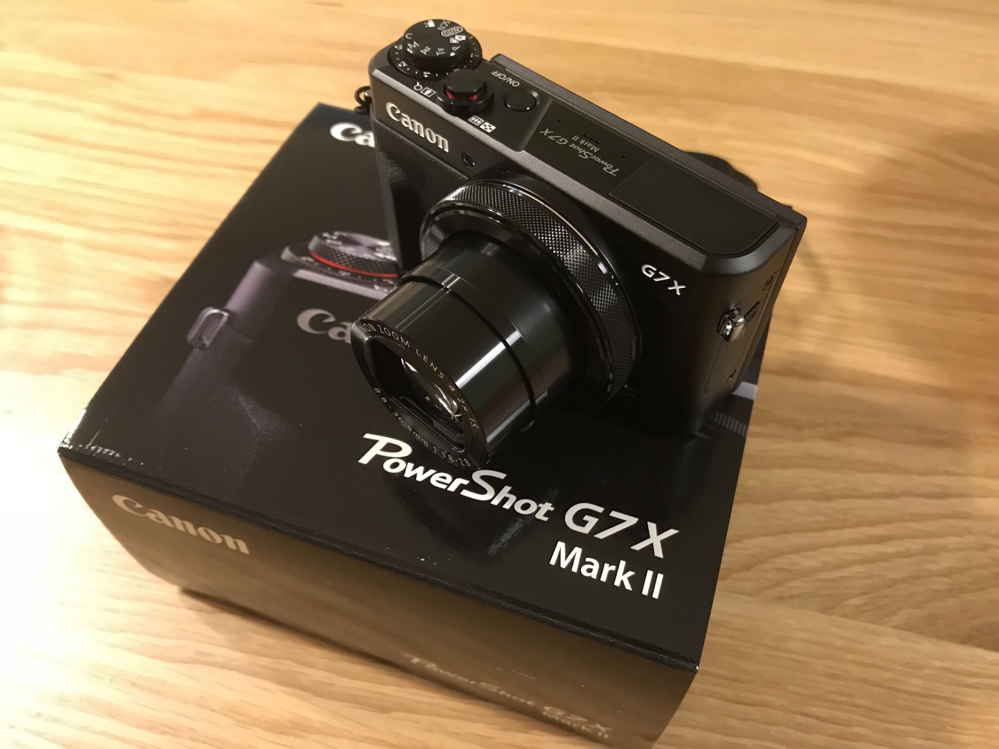 Suka Rockfield Di Twitter 悩んでいたコンデジ選び ようやくキャノンのg7xmark2 に決めた 自撮りできて センサーが1型でそこそこ大きく レンズも24 100mmでf1 8 F2 8となかなか明るい エンジンもdigic7搭載 ヨドバシのタイムセールで価格 Suka Rockfield Di Twitter 悩んでいたコンデジ選び ようやくキャノンのg7xmark2 に決めた 自撮りできて センサーが1型でそこそこ大きく レンズも24 100mmでf1 8 F2 8となかなか明るい エンジンもdigic7搭載 ヨドバシのタイムセールで価格