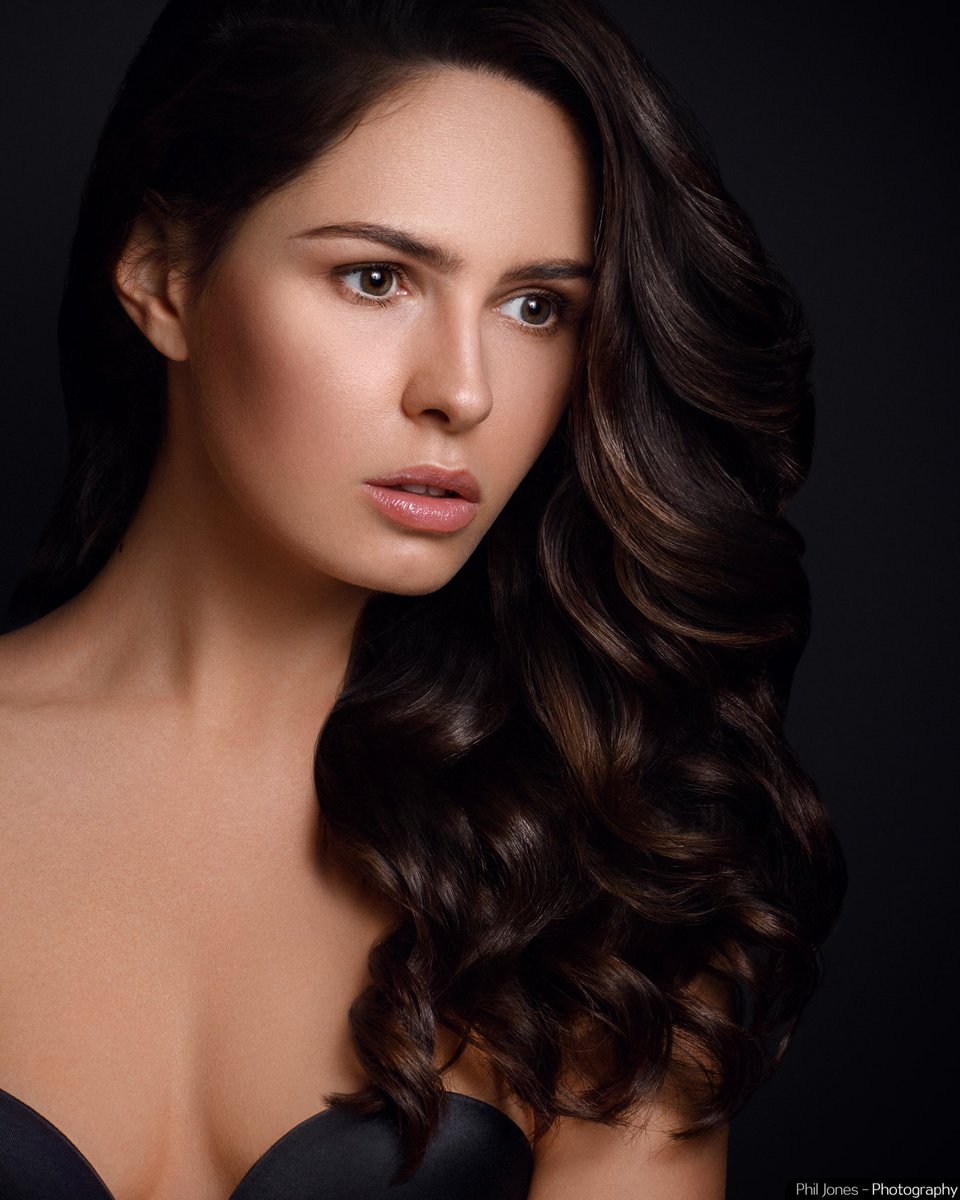 December 17 Advent Photo Calendar.  Hair and Beauty. Model <a href="/rebeccawhite_95/">Rebecca White</a> Hairstylist <a href="/TaraLeeJohnston/">𝕎𝕖𝕕𝕕𝕚𝕟𝕘 ℍ𝕒𝕚𝕣 𝔹𝕪 𝕋𝕒𝕣𝕒</a> Make up Artist <a href="/clarebmua/">Clare Bradshaw - MUA</a> #beautyphotography