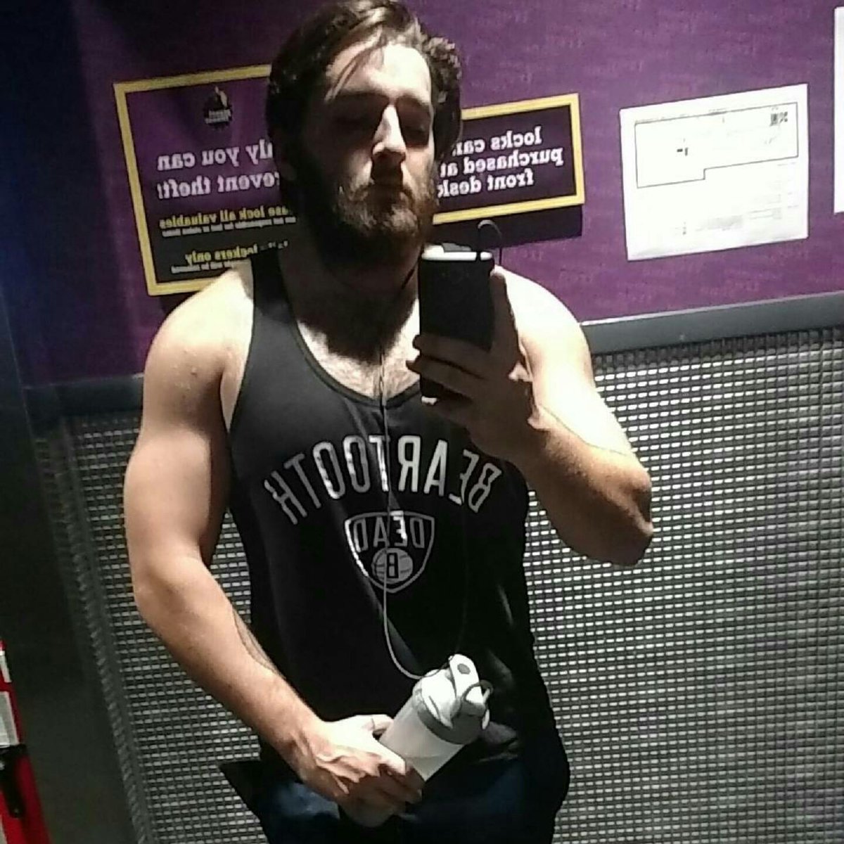 thorgeyboi's tweet photo. #NewProfilePic thorge has returned 😎 https://t.co/4e67KrEaKm