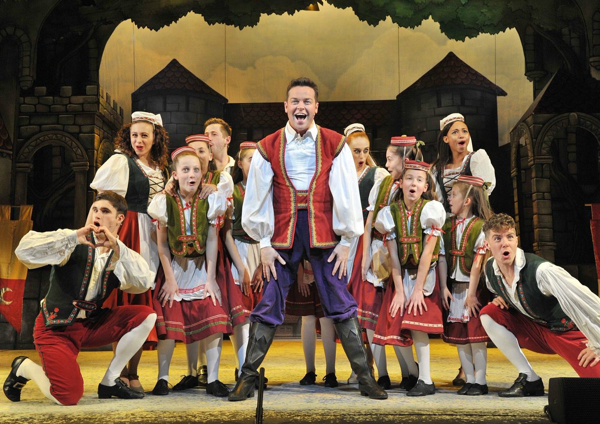 The hawth panto 2017