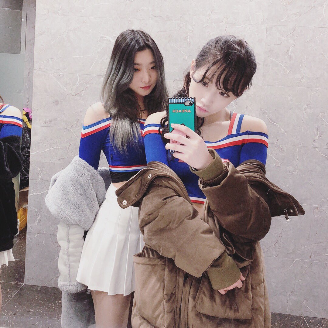 ParmyAU's tweet photo. Rabbits’ hero 🐰 https://t.co/fLVhepivuH