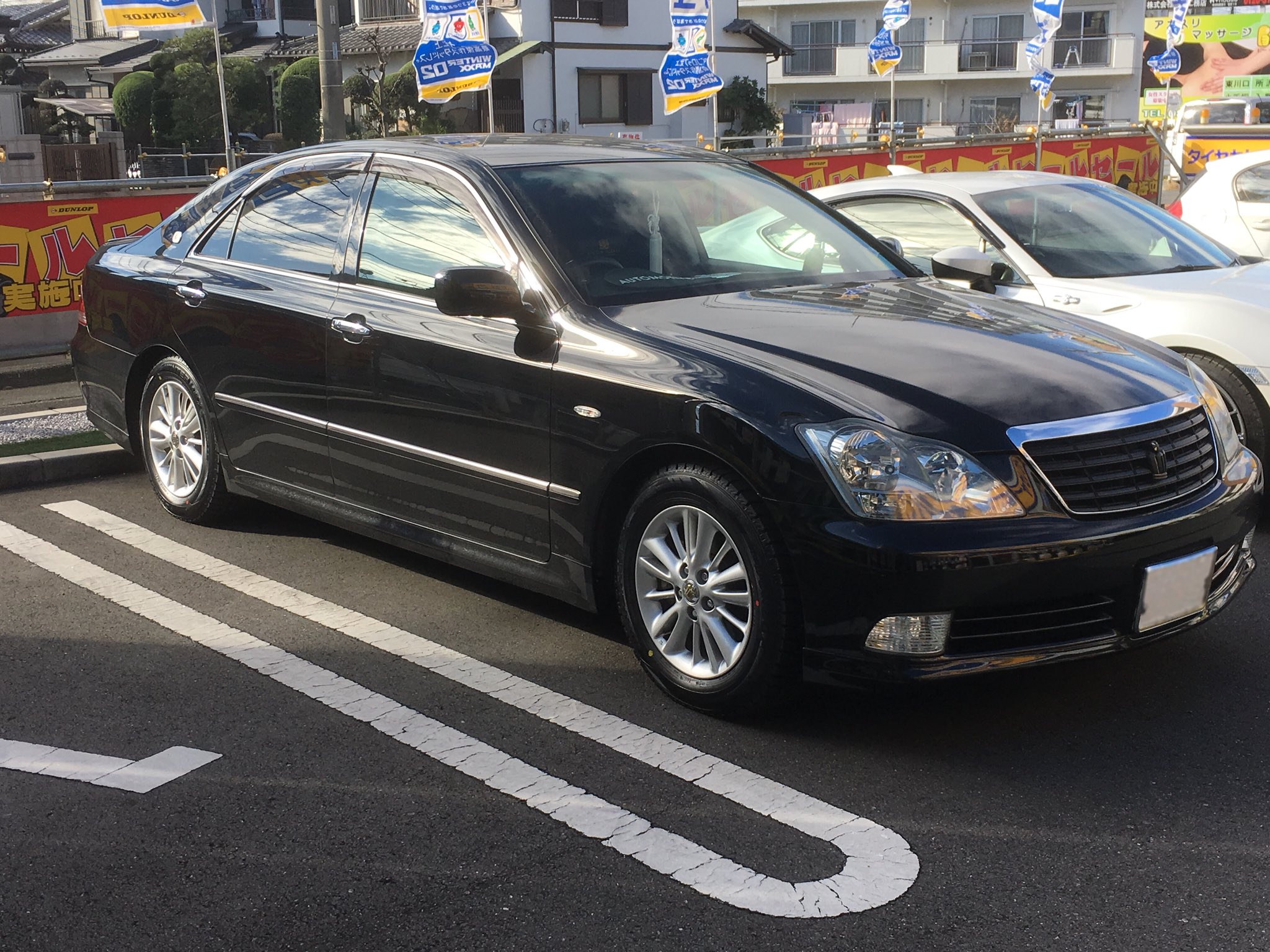 18 クラウンロイヤル 純正ホイール