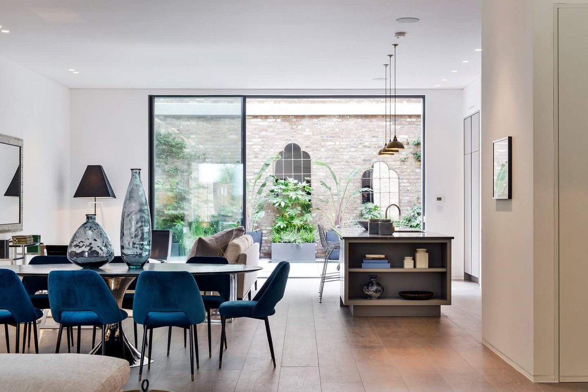 5 bedroom house for sale in Notting Hill. Asking Price  £17.5m