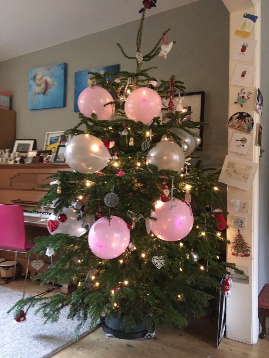 LizzieRobinson3's tweet photo. It’s party time! #christmasbirthday #pinthenoseonrudolf #presentoverload https://t.co/G9JwMFRR8O