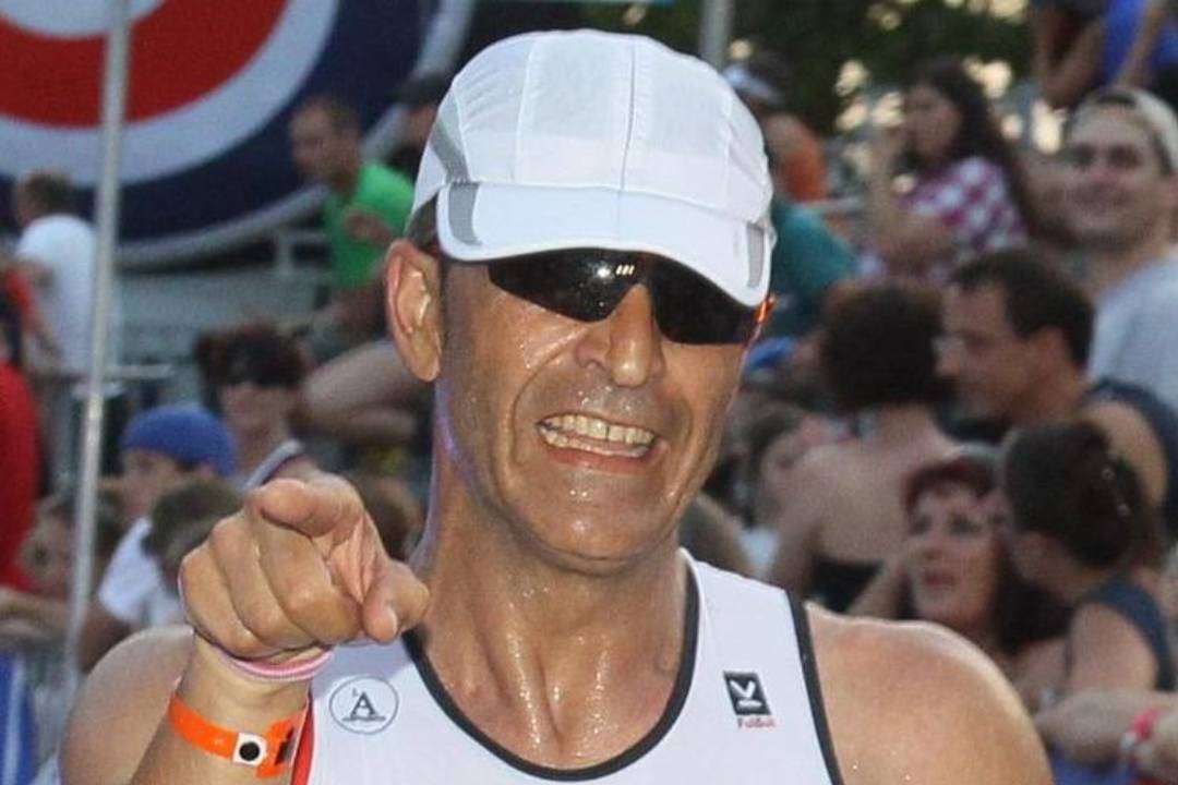 X3MTri's tweet photo. Día 17 🐎 Hoy es el día de JUAN, nuestro #BOSSX3M. El que tira siempre del carro, comiéndose kms y sacando la cara por todos ante cualquier injusticia en carretera. Muchas felicidades de la gran familia #X3M!!!! #orgullodex3m #calendariodeadvientox3m https://t.co/Bvbp1UAHvp