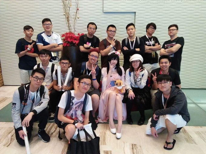 Twitterのコスプレ画像23