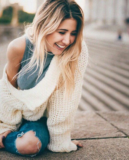Grance_Dalma's tweet photo. Muy feliz cumpleaños para vos. Pásala hermoso 💜❇ @naatimelcon 
#FelizCumple #NatiMelcon https://t.co/fA0VggYQdj
