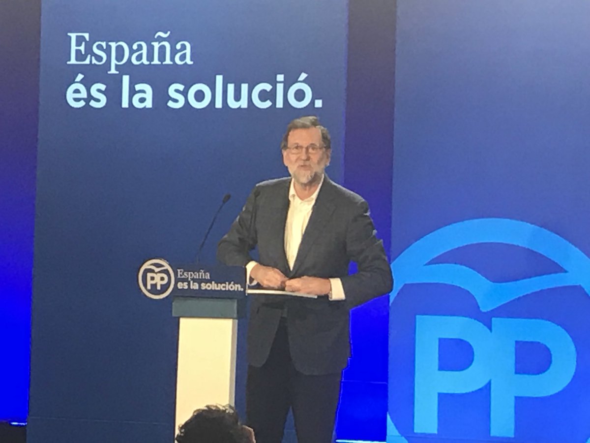 PPConstanti's tweet photo. @PPCambrils @mario_salou @marianorajoy Intervención del Presidente del Gobierno y de nuestro querido y hermoso pais, ESPAÑA. Vota PP, es la solución. https://t.co/dhzuxKKvhP