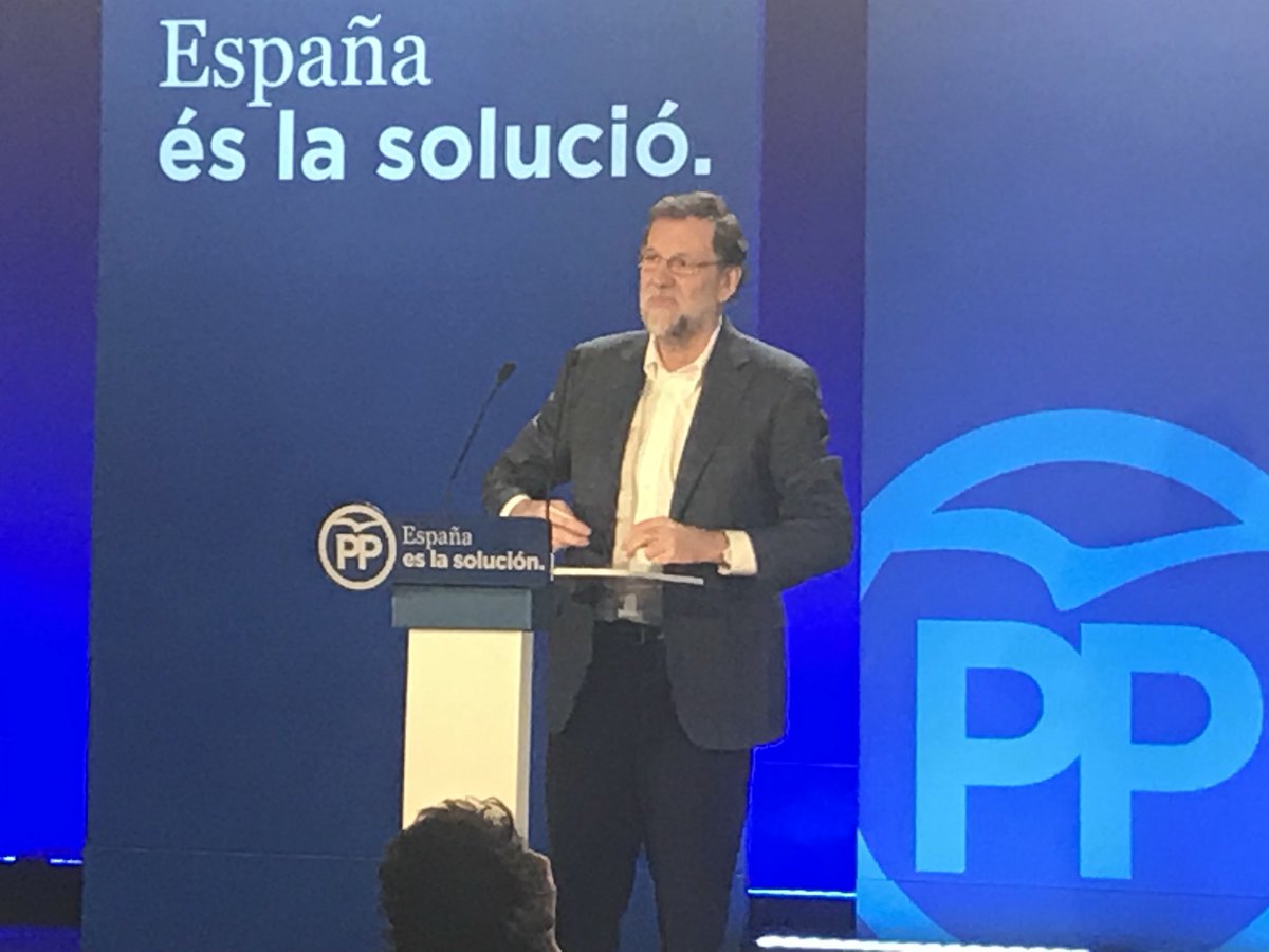 PPConstanti's tweet photo. @PPCambrils @mario_salou @marianorajoy Intervención del Presidente del Gobierno y de nuestro querido y hermoso pais, ESPAÑA. Vota PP, es la solución. https://t.co/dhzuxKKvhP