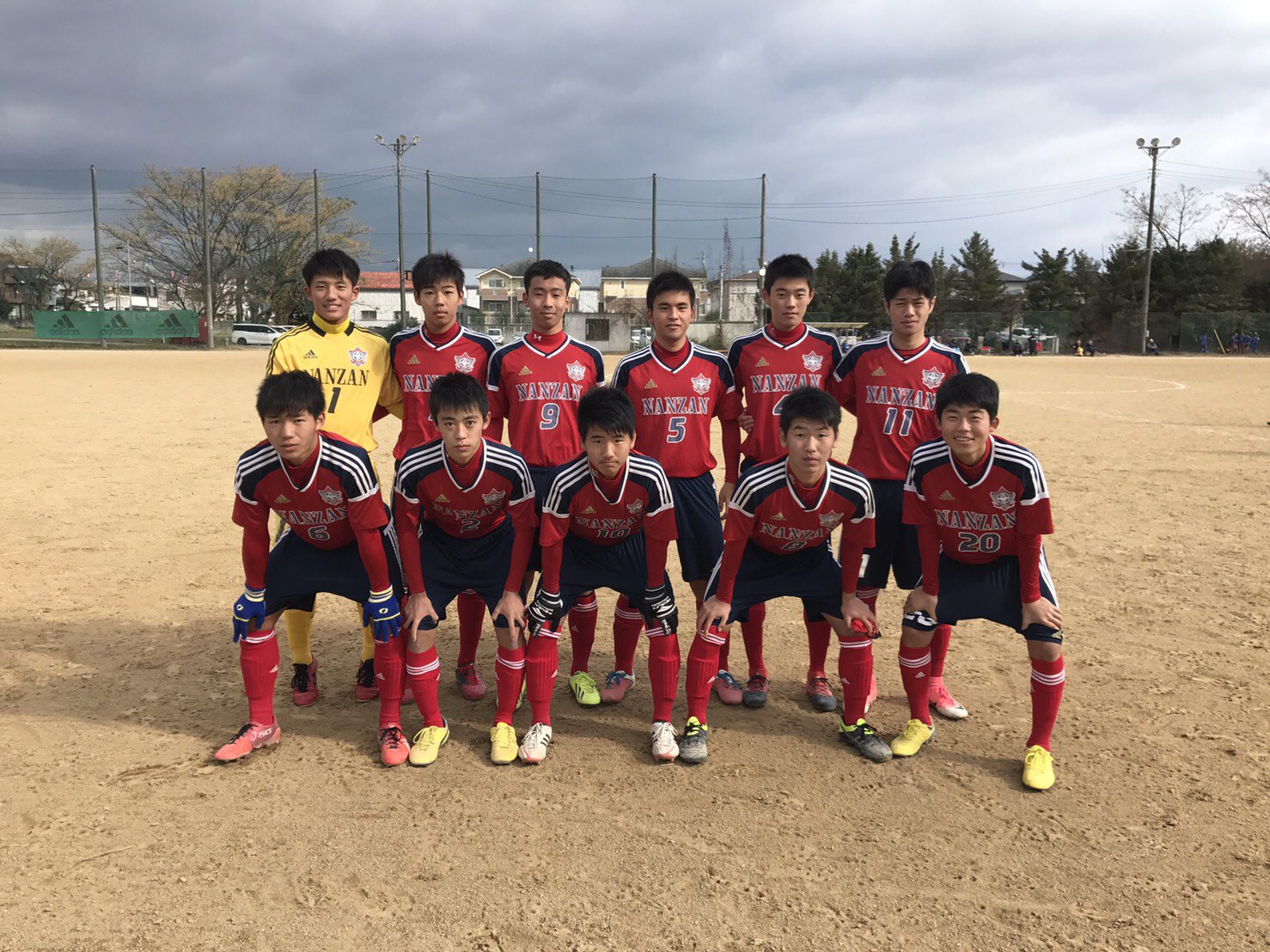 Blue Wave Bluewave Winterleague ウインターリーグ 高校サッカー 長崎南山 ３ １ 熊本学園大学付属 T Co Gidqexztkn T Co Wmem6qqugz Twitter