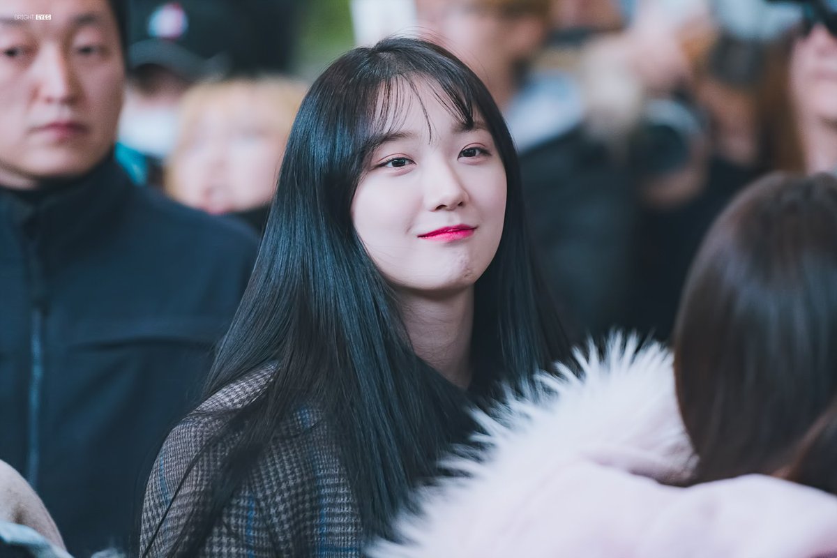 Brighteyes0321's tweet photo. 171128 김포공항출국 로아
#로아 #Roa #프리스틴 #Pristin #민경 https://t.co/kSTCEAvXm3