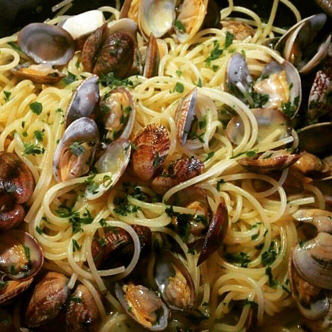 nineteen_bar's tweet photo. B U O N A D O M E N I C A

#streatham #19streatham #pasta #seafood #clams #seaside #streathamhill #instreatham #mystreatham #sw16 #sw2 #buonappetito #italianfood #italianvibes #tasty #foodporn #foodlovers #pastalover #brixton #clapham #tooting #balham #aldente @desiderio_antonio https://t.co/dVzsSZDJQB