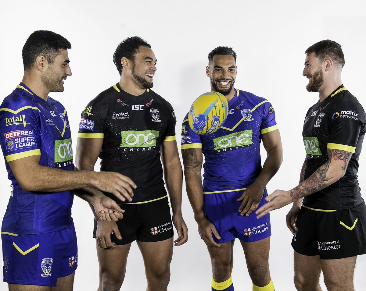 WarringtonRLFC's tweet photo. 🚨🚨Competition time🚨🚨 want to win a 2018 home &amp; away shirt? It’s easy, give us a follow and a re-tweet, winner announced Thursday 21st, good luck! https://t.co/Eux1VkZFMI