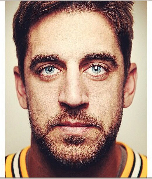 ukpackers's tweet photo. GAME DAY. Return of the Bad Man. Let’s get it. #GoPackGo #Packers #GBvsCAR @packers https://t.co/OCDarhJPuh