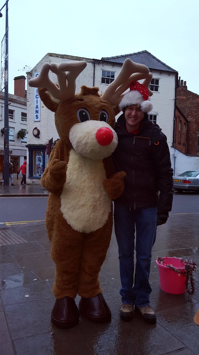 NewhallBand's tweet photo. @DerbyCQ Rudolph assisting our conductor yesterday afternoon... ☺ https://t.co/doXnrGzNMF
