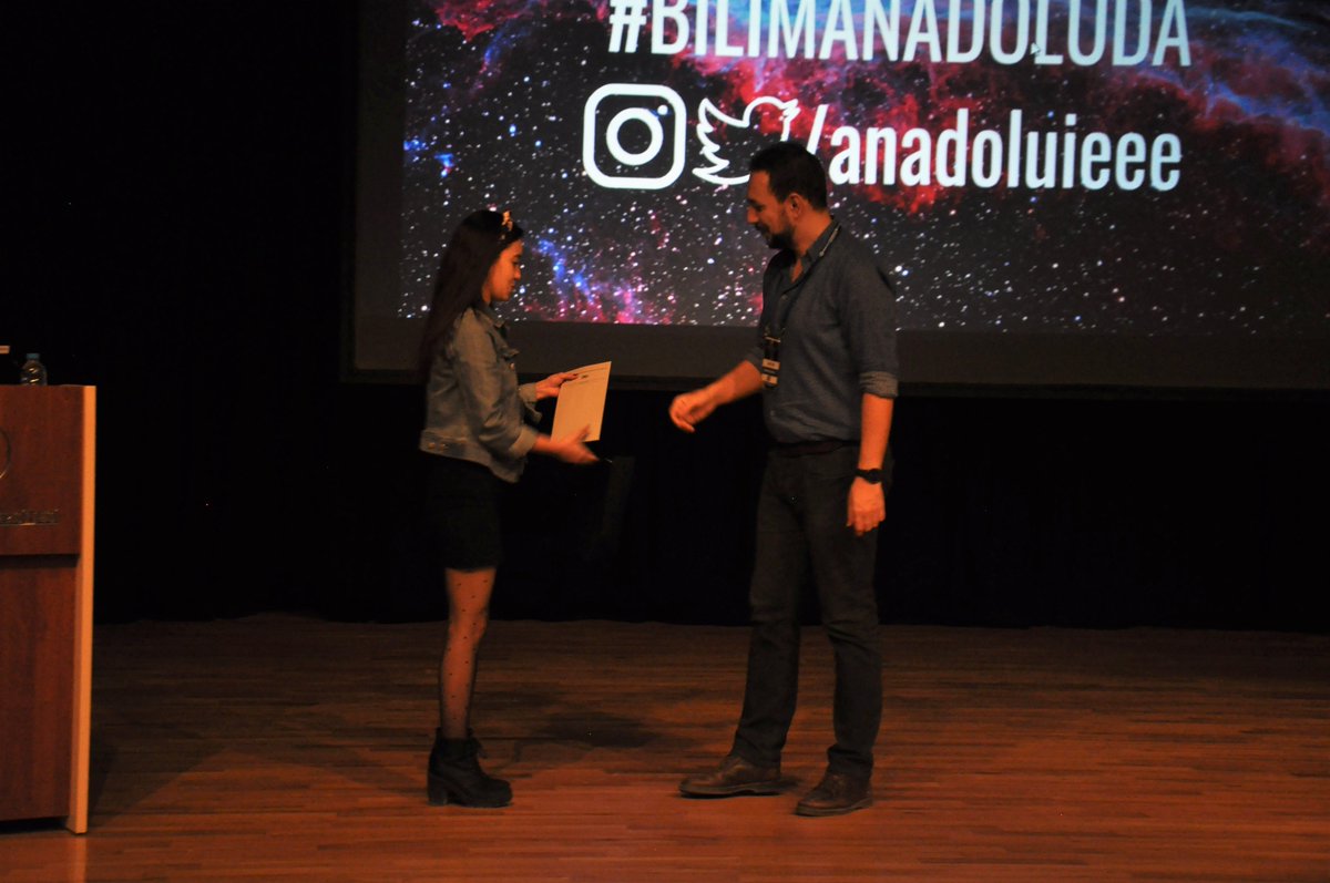 Anadolu Bilim Günleri'ne katılımından dolayı Sayın Tevfik Uyar'a teşekkür ederiz. Katkılarından dolayı Eskişehir Büyükşehir Belediyesi'ne teşekkür ederiz.
#ieee #bilimanadoluda #eskişehirbelediyesi
<a href="/tevfik_uyar/">Tevfik Uyar</a> @anadoluieee <a href="/eskisehirbb/">Eskişehir Büyükşehir Belediyesi</a>