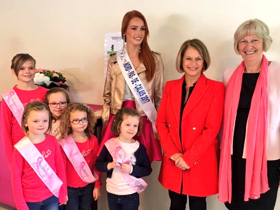 BrigBourguignon's tweet photo. Très heureuse de l’élection de @MaevaCouckeOff, originaire de ma circonscription, #MissFrance2018. Je lui adresse toutes mes félicitations ainsi qu’à sa famille de #Ferques ! @MissFrance https://t.co/wGS7aaqX96