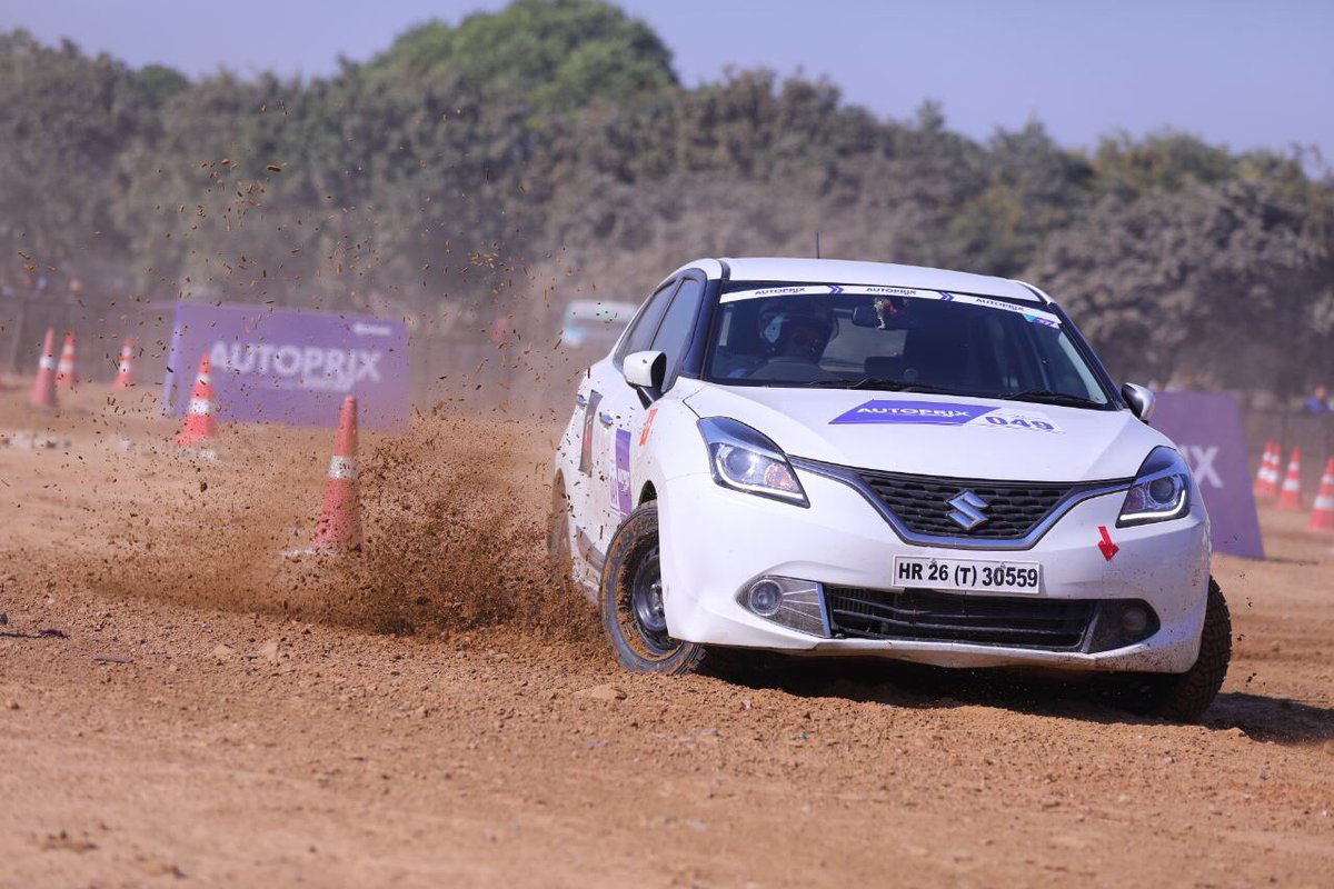 Maruti_Corp's tweet photo. Watch cars leap and sweep at the qualifier round of #MSAutoprix2017 #Gurugram. https://t.co/SDtXL3qG30