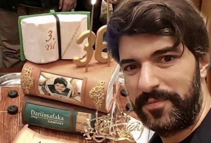 TsAlana2205's tweet photo. Çok güzeldin😇💓 tu tu tu 41 kere MaşAllah.. Hep böyle kal🤗.. en iyi kalpli, sevimli ve mutlu ❣️🙏🏼🌺💞💖💗😘😘 #EnginAkyürek #İyiKiVarsın 😇🙏🏼 https://t.co/aZhJikcNpD