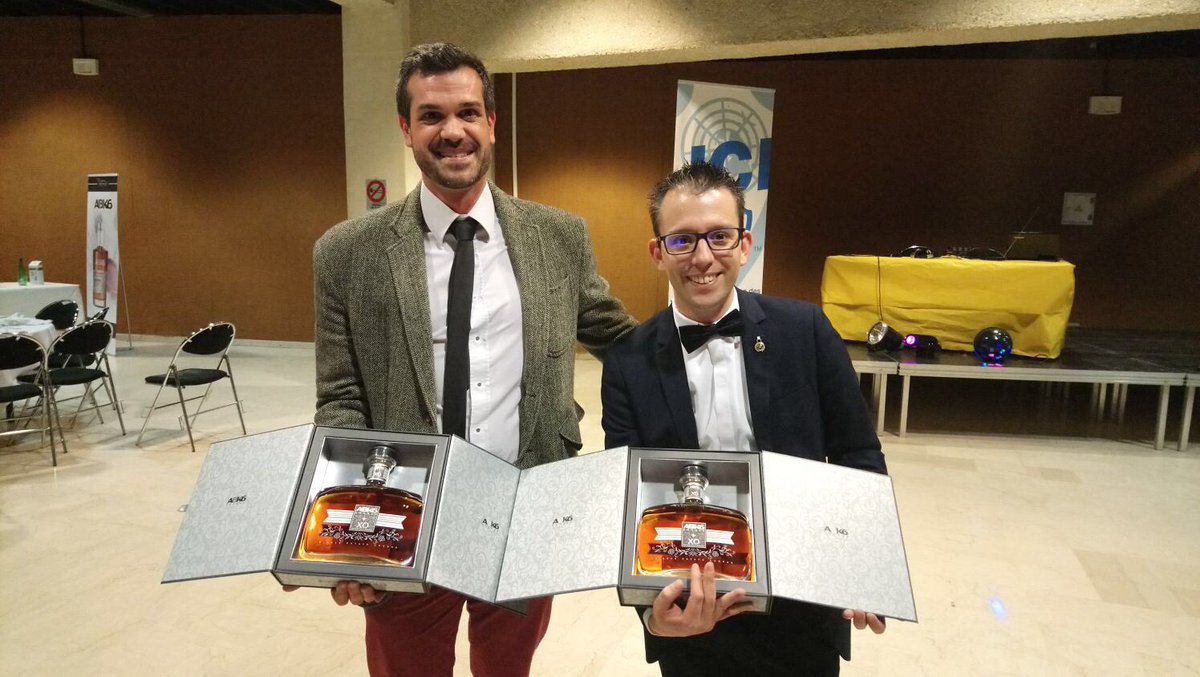 Clap de fin sur le congrès régional de Nouvelle-Aquitaine. Merci à <a href="/bourgoinj/">Bourgoin Julien</a>, président 2017 de la <a href="/JCE_France/">jce_france</a> de nous avoir honoré de sa présence pour cet ultime événement de l’année. RDV en 2018 pour une fédération complètement « Yeah » !
#JCE #Congres #Cognac #AudaceJCEF