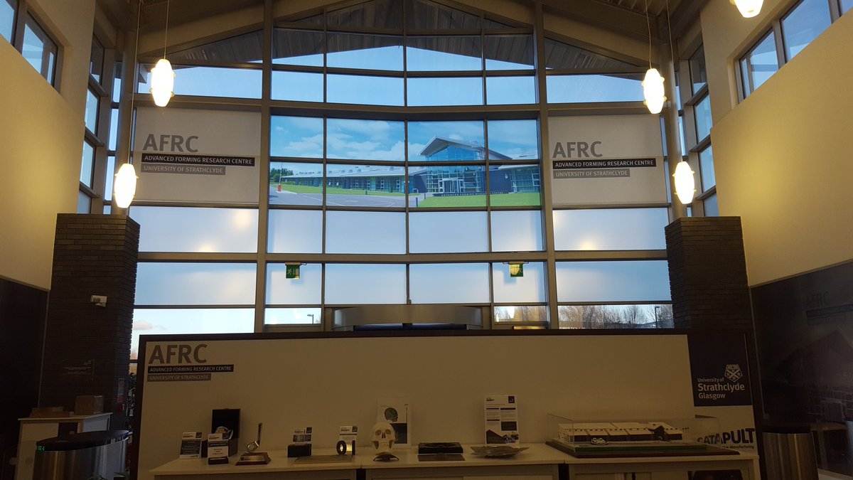 Skyrora_Ltd's tweet photo. Enjoyed a fascinating look around the facilities of @AFRCStrathclyde! Big thanks to Dr Alaster McDonach for the tour @UniStrathclyde #innovation #space17 https://t.co/uNQixc72GV
