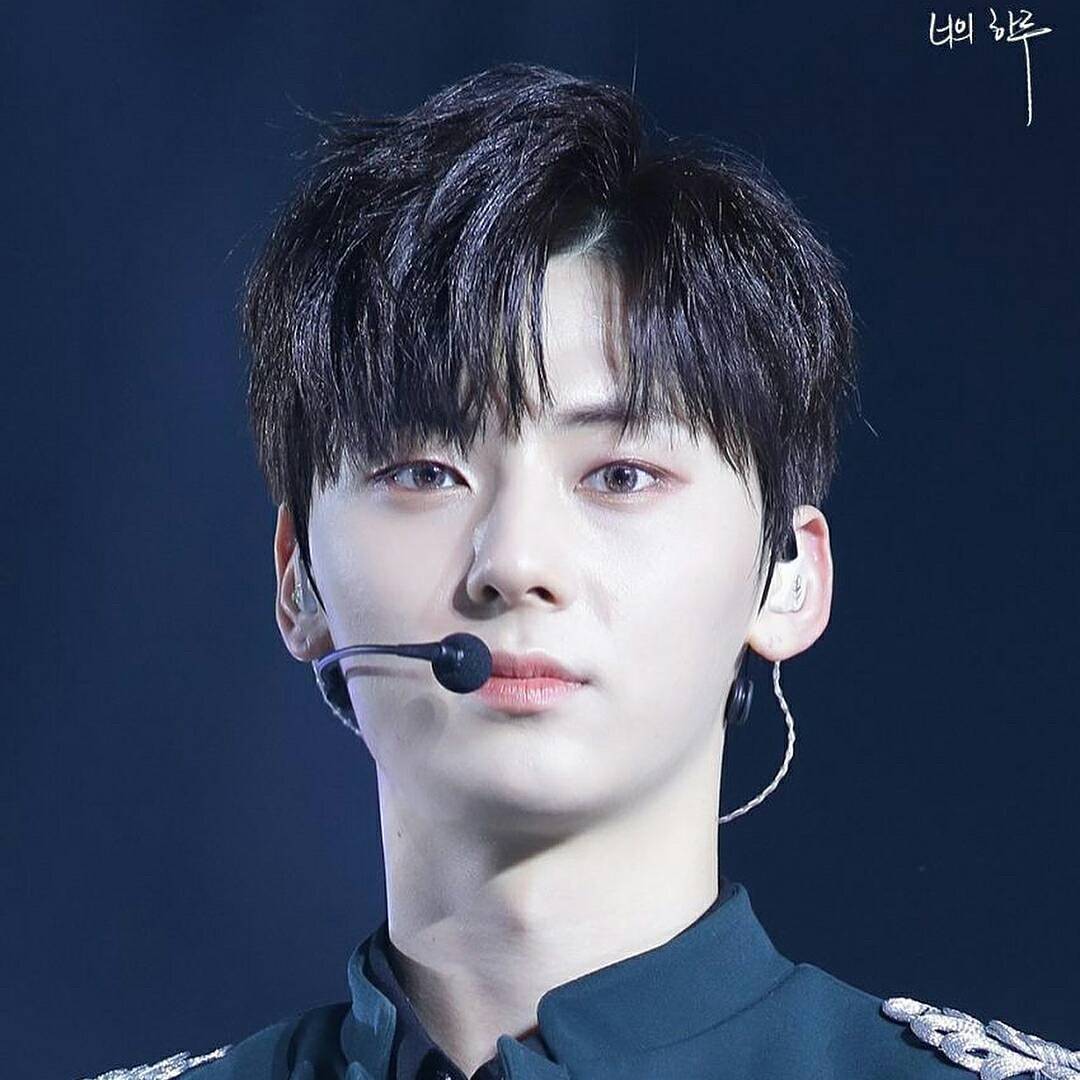 gominsiee's tweet photo. NU'EST - #MINHYUN (171216)
cr: nuest_baekho_3701
#NUESTW_WHEREYOUAT #NUESTW #NUEST #뉴이스트 #뉴이스트W #hwangminhyun #minhyun #pledis #kpop #fangirl #pledis #pledisent #pledisentertainment #ㄴㅇㅅㅌindonesia #LOVEindonesia #NUESTindonesia https://t.co/sfEBIjgzoS
