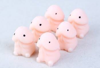 Retweet this cute TITI to bless your sex life and career for 2018.

Ignore and your relationships and sex life and health and finances and everything else in between will suffer. Ganda ka?