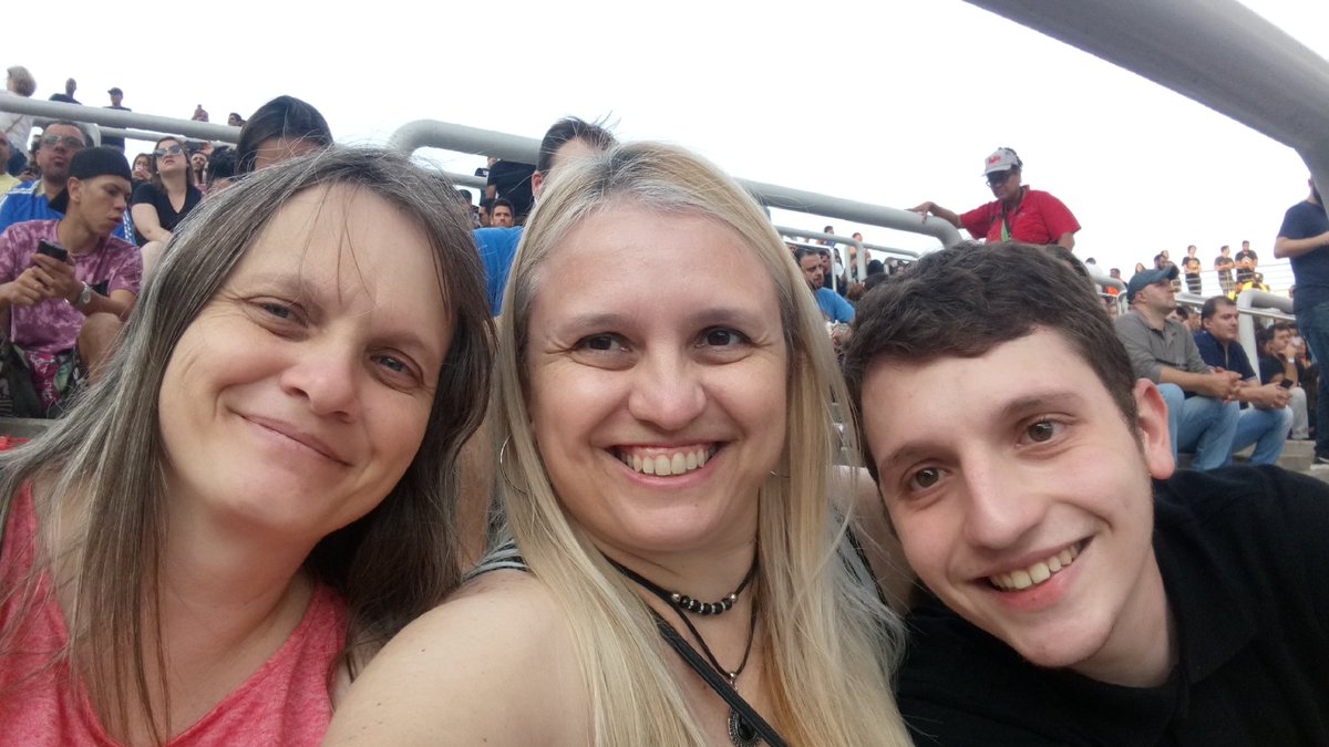 marciaasbello's tweet photo. #MonsterJamBrasil muito bacana https://t.co/UDIkoCOQ1K