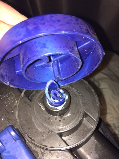 ModaitalianoUk's tweet photo. For Christmas I got one broken water filter broken by UPS , thanks for that and Manager Not able to speak to me ! Customer service Not your strong point . #ups #HappyChristmas . https://t.co/jXT4Oq9Lk4