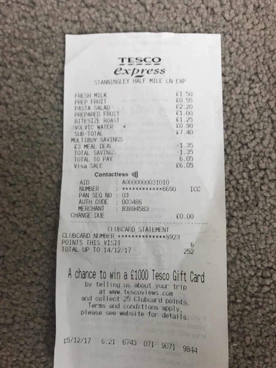 Sarahb169's tweet photo. @Tesco bought these 15/12 as part of a meal deal, ***8** days out of date????? #howmanypeoplehaventdonetheirjob #foodpoisoning #disgusting https://t.co/0mcJBUEenX