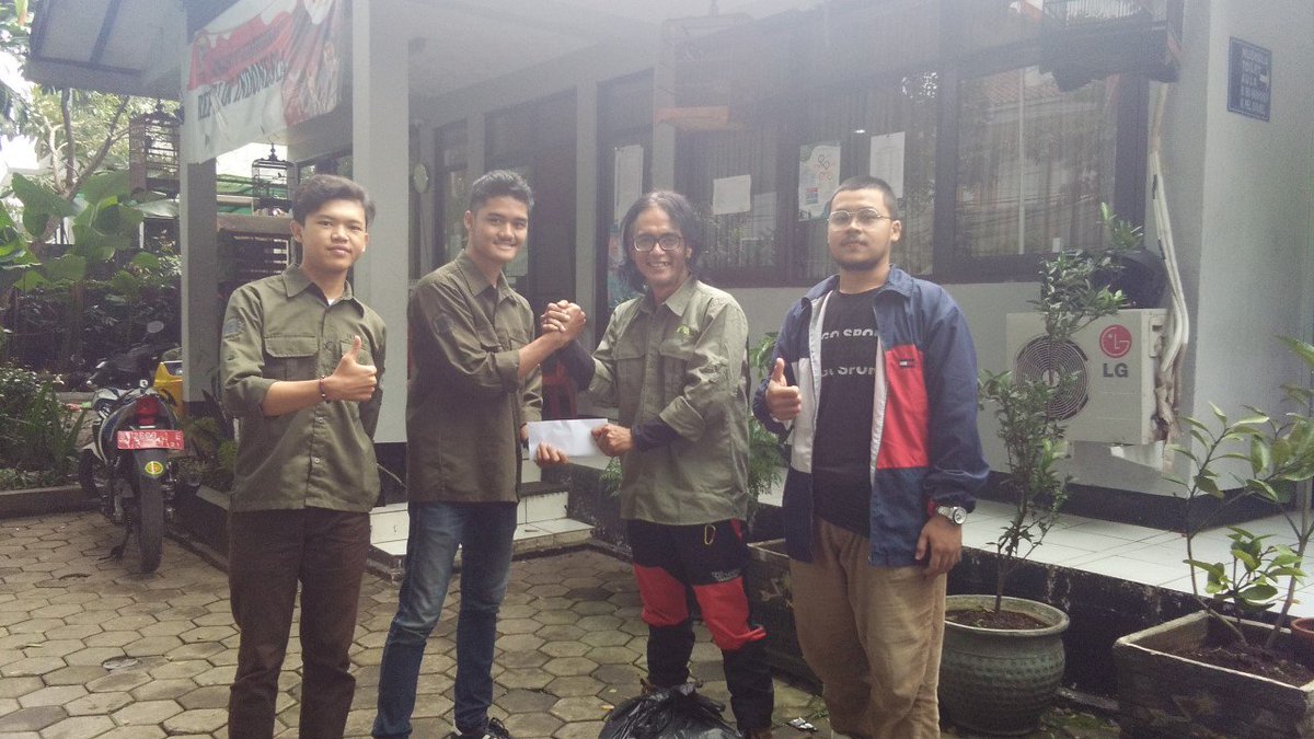 [AKSI SOSIAL]

Assalamualaikum Wr. Wb
__
Bidang Multimedia dan Social Network
#HIMAIENEFo