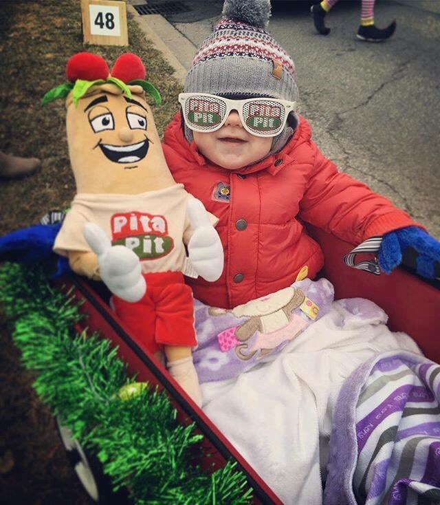 We want to see your Pita Pit holiday photos! Snap a 📷, post it, tag <a href="/Pita/">Pedro G. Marticorena 🇪🇸🇺🇸🇮🇱</a> Pit Greater Moncton and use the hashtag #pitapitGM