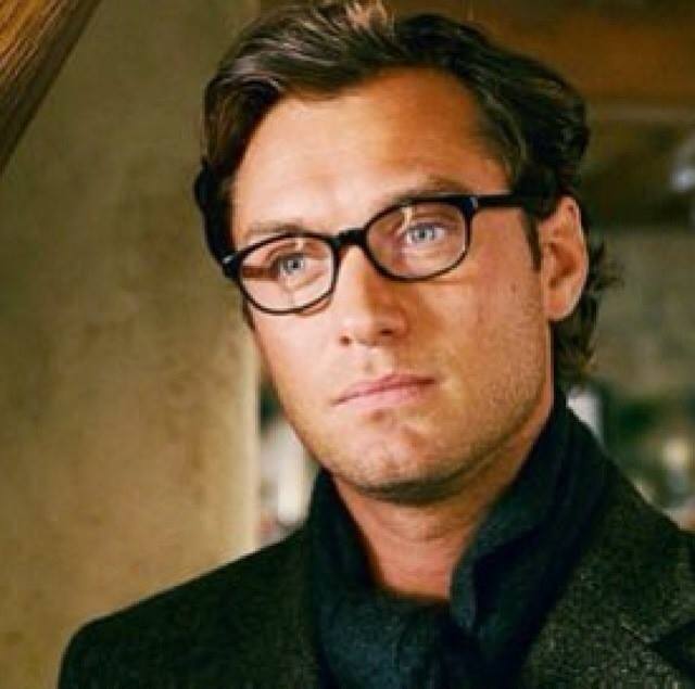 roshad_optical's tweet photo. Whether you are looking for #prescription eyewear or fashionable eyewear, we stock the top #brands ready for the holiday season! https://t.co/sXAP7yeIBz