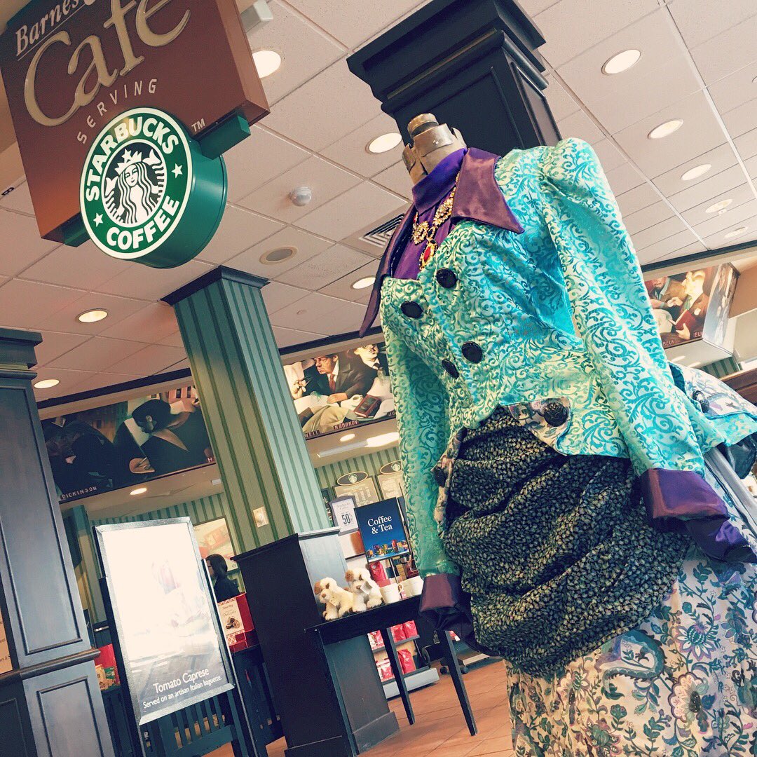 WallByrd's tweet photo. All set up and ready to go!
We’re ready and waiting at @BNGreeceMallNY #bnbookfair with Raffles, Gift wrapping, face painting, juggling, and more!
Can’t wait to meet everyone!
#wallbyrd #FUNdraiser #bookfair #roc https://t.co/QQdnAyJUkC