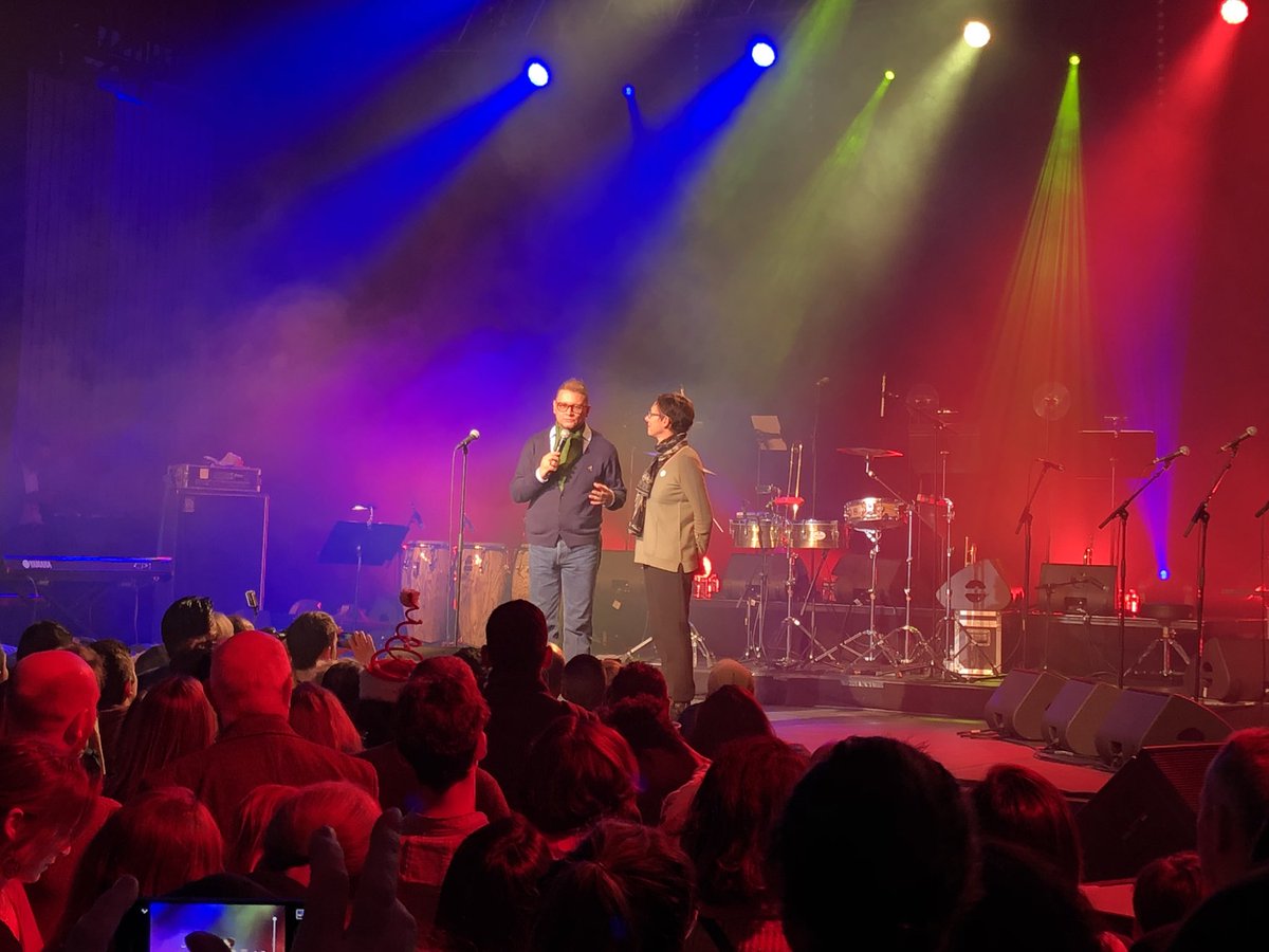 PierreBuhler's tweet image. Avec le concert de Yuri Buenaventura au 104 s’achève une année croisée étourdissante, un cru exceptionnel. Félicitations aux commissaires Fabian Sanabria et Anne Louyot ainsi qu’à toute l’équipe de @FrCol2017