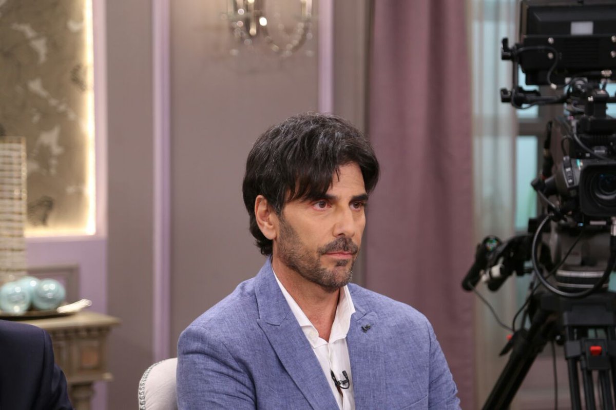 Todos tenemos la libertad de opinar y no hacer una escena, dijo <a href="/darthesjuan1/">Juan Darthés</a> en la #Mesaza #AlmorzandoConMirtha