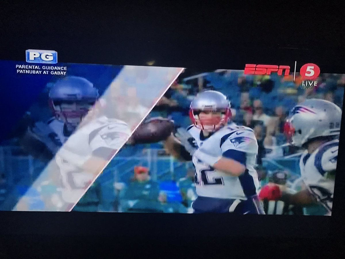 patriciahizon's tweet photo. Wooohoooo #sportscenteronESPN5 looks so good!!! https://t.co/BAmJiMGBYl