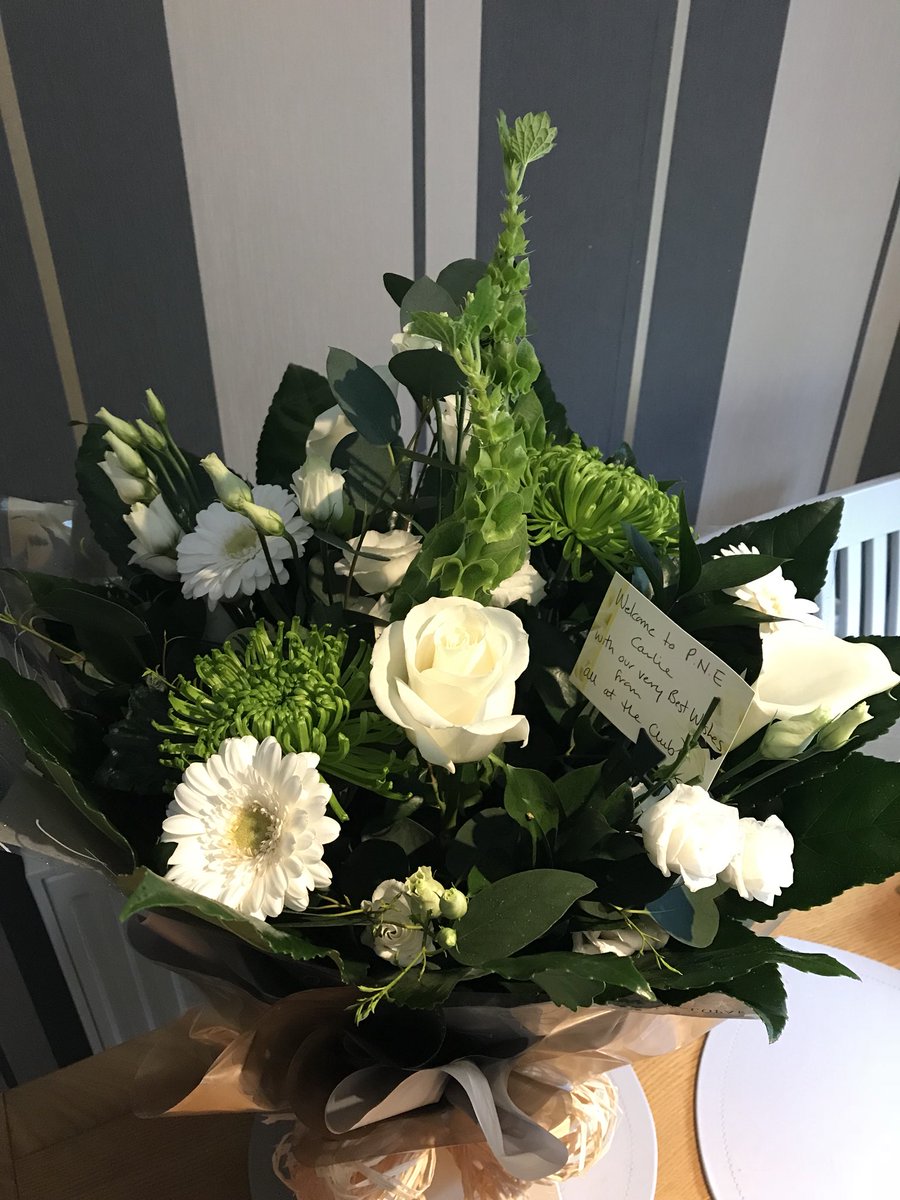 carliemoult's tweet photo. Thank you so much @pnefc for my gorgeous flowers 💐☺️ @louismoult https://t.co/oTJM6rRym5