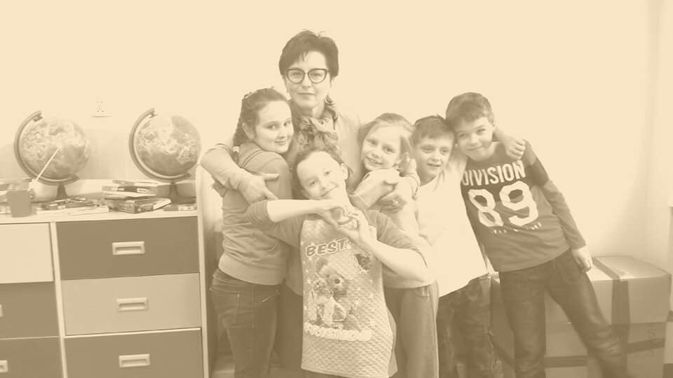 Radio4Rojava's tweet photo. #LetsGiveThemHope #DajImNadzieje Primary school No 1 in Jawor, Poland. 9 boxes ready ... Last week of action ahead. The kids don't lose their commitment. All boxes Chris will ship to Duhok (Iraq) in February 2018. #SupportActionRojava #Radio4Rojava #Duhok #IDPs https://t.co/PtTRsWI2Qb