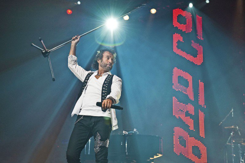 Born today in 1949, Paul Rodgers of Free, Bad Company & Queen. 
Happy birthday young man! 